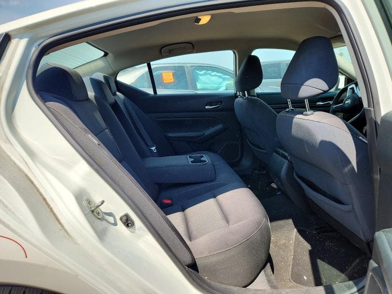 2019 NISSAN ALTIMA S 10