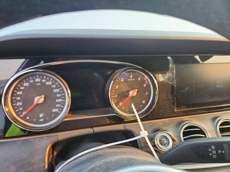 2019 MERCEDES-BENZ E 300 4MATIC 300 4MATIC 9