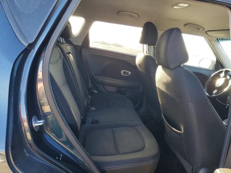 2017 KIA SOUL + 10