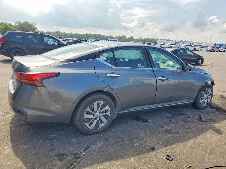 2020 NISSAN ALTIMA S 3