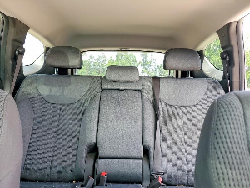 2019 HYUNDAI SANTA FE SE SE 10