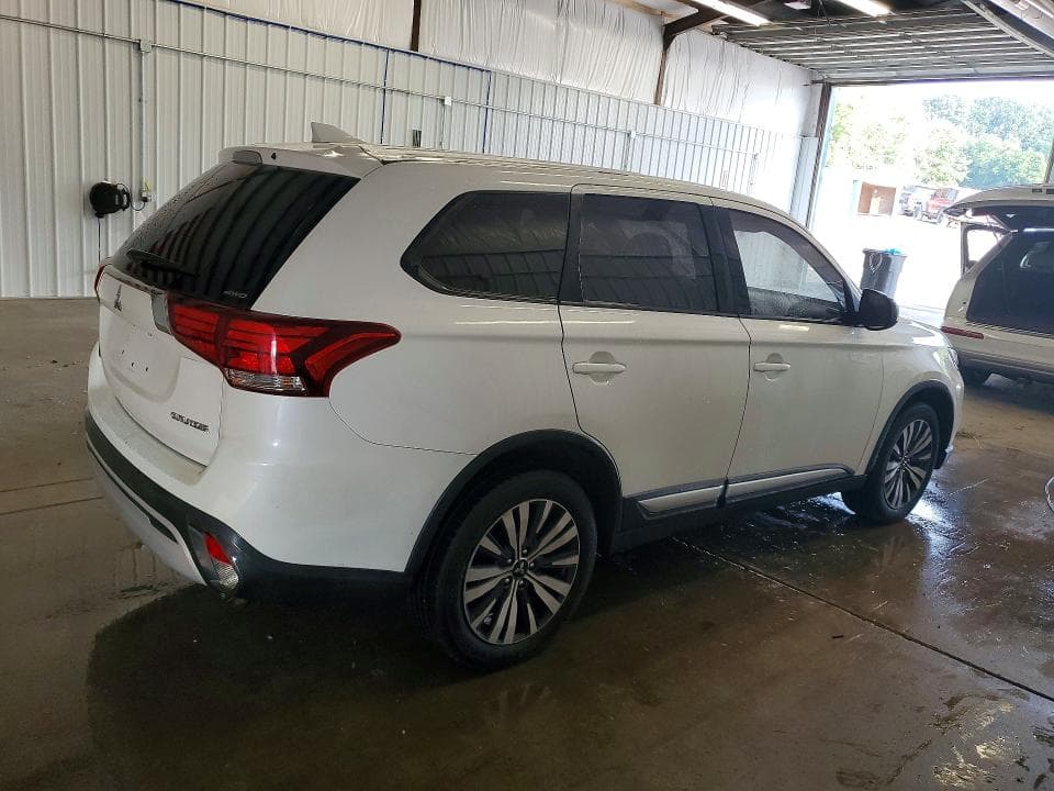 2019 MITSUBISHI OUTLANDER SE 3