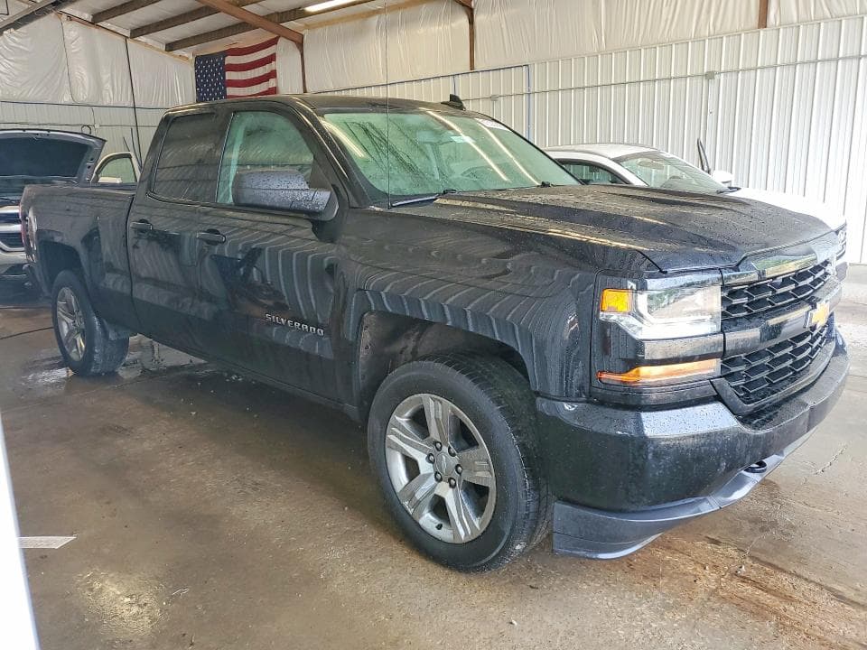 2018 CHEVROLET SILVERADO K1500 CUSTOM 4