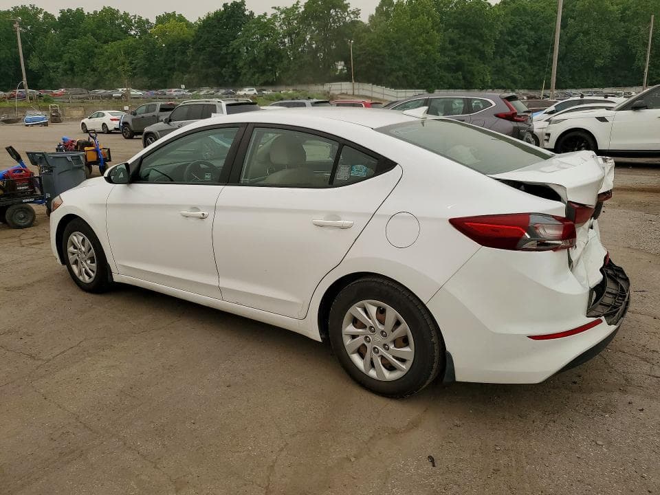 2018 HYUNDAI ELANTRA SE 2