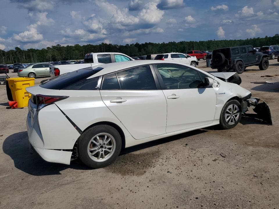 2017 TOYOTA PRIUS TWO TWO 3