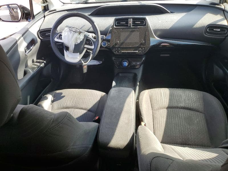 2017 TOYOTA PRIUS TWO TWO 8