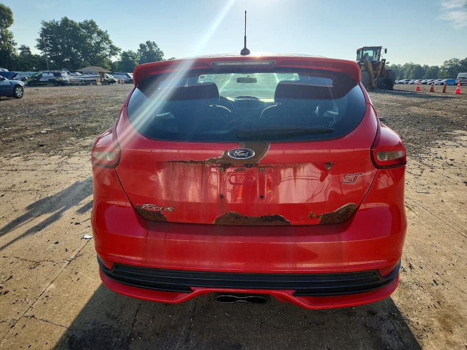 2017 FORD FOCUS ST 6