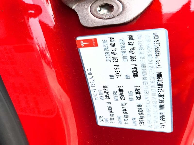 2018 TESLA MODEL 3 12