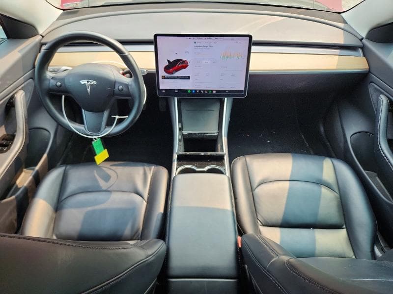 2018 TESLA MODEL 3 8