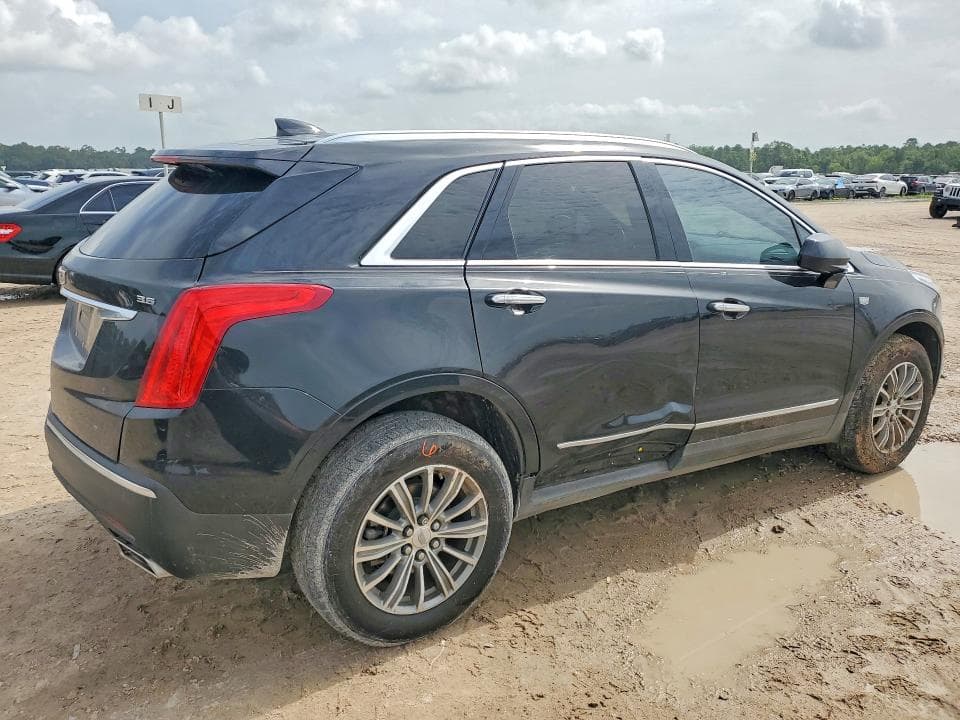 2019 CADILLAC XT5 LUXURY 3