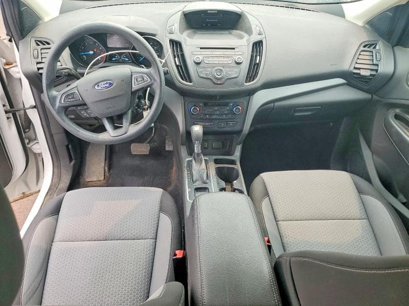 2017 FORD ESCAPE SE 8