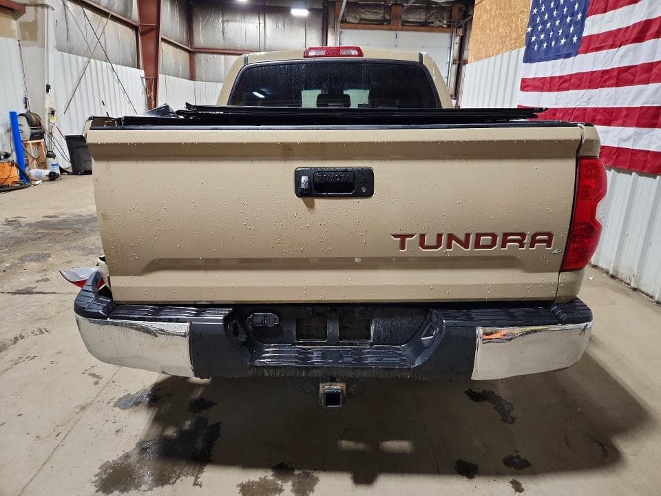 2017 TOYOTA TUNDRA SR5 SR5 6
