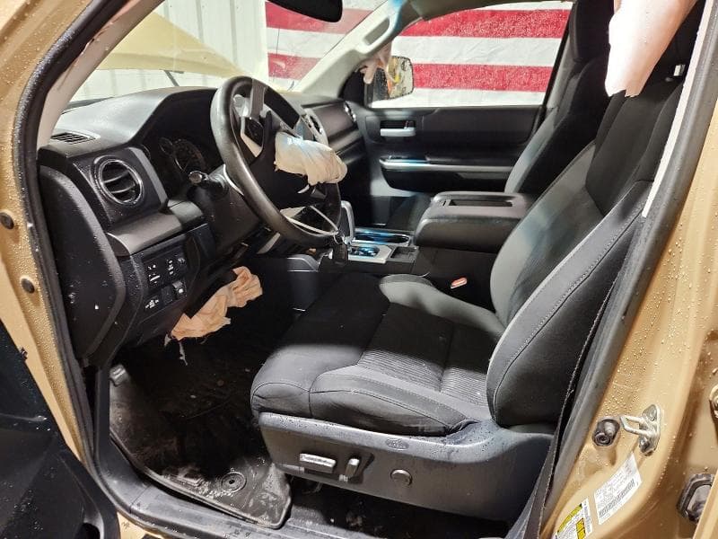2017 TOYOTA TUNDRA SR5 SR5 7