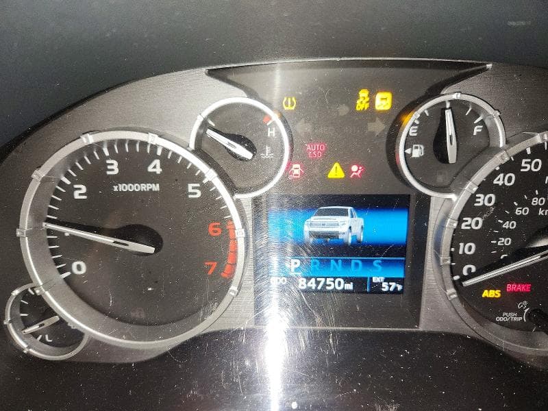 2017 TOYOTA TUNDRA SR5 SR5 9