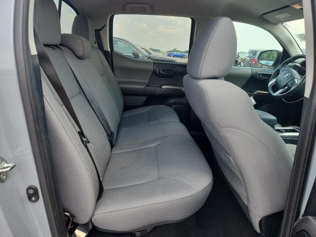 2019 TOYOTA TACOMA SR5 V6 10