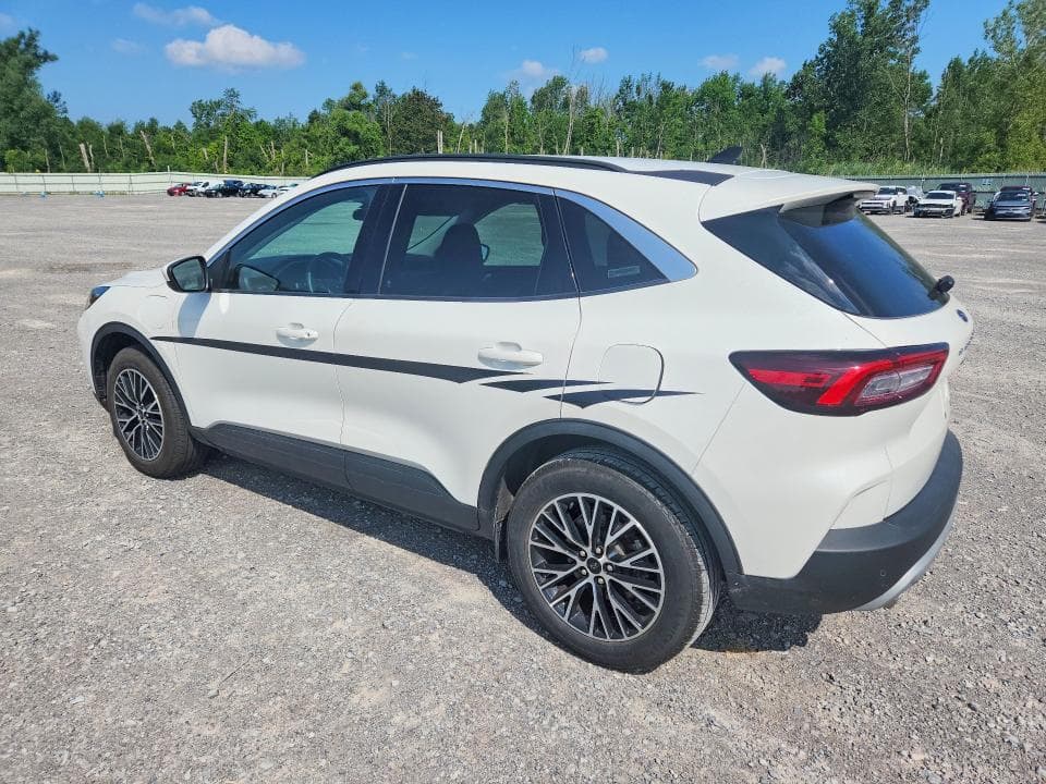 2023 FORD ESCAPE 2