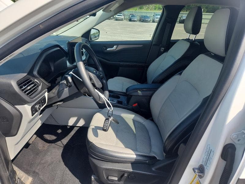 2023 FORD ESCAPE 7