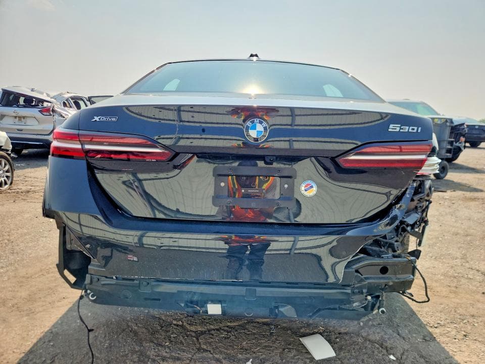2025 BMW 530 XI 6