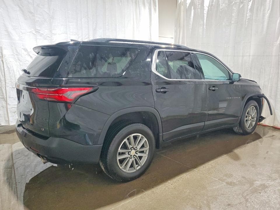 2023 CHEVROLET TRAVERSE LT 3