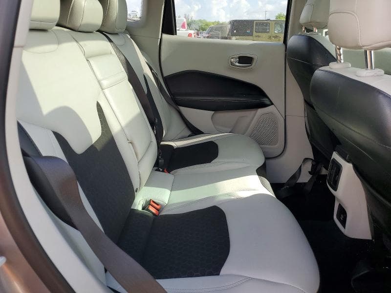 2018 JEEP COMPASS LATITUDE 11