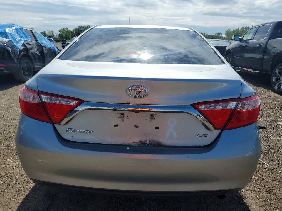2017 TOYOTA CAMRY LE 6