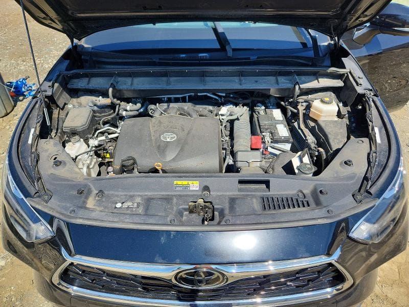 2021 TOYOTA HIGHLANDER PLATINUM 12