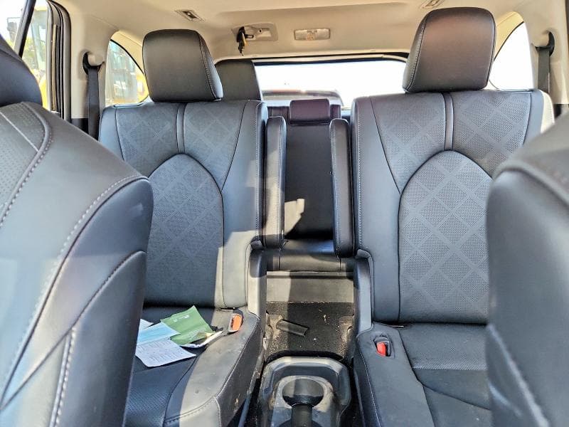 2021 TOYOTA HIGHLANDER PLATINUM 10