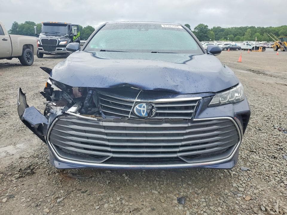 2020 TOYOTA AVALON XLE 5
