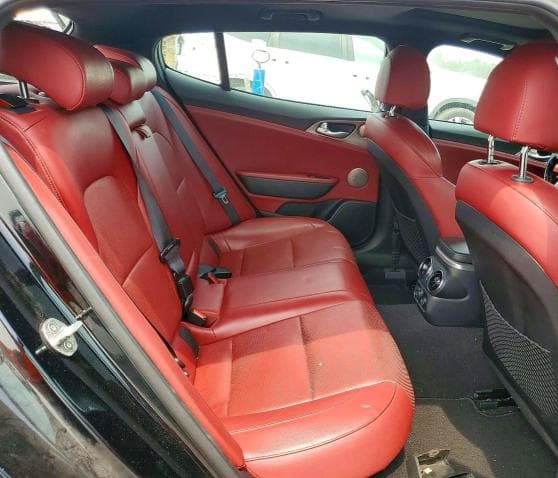 2019 KIA STINGER GT1 10