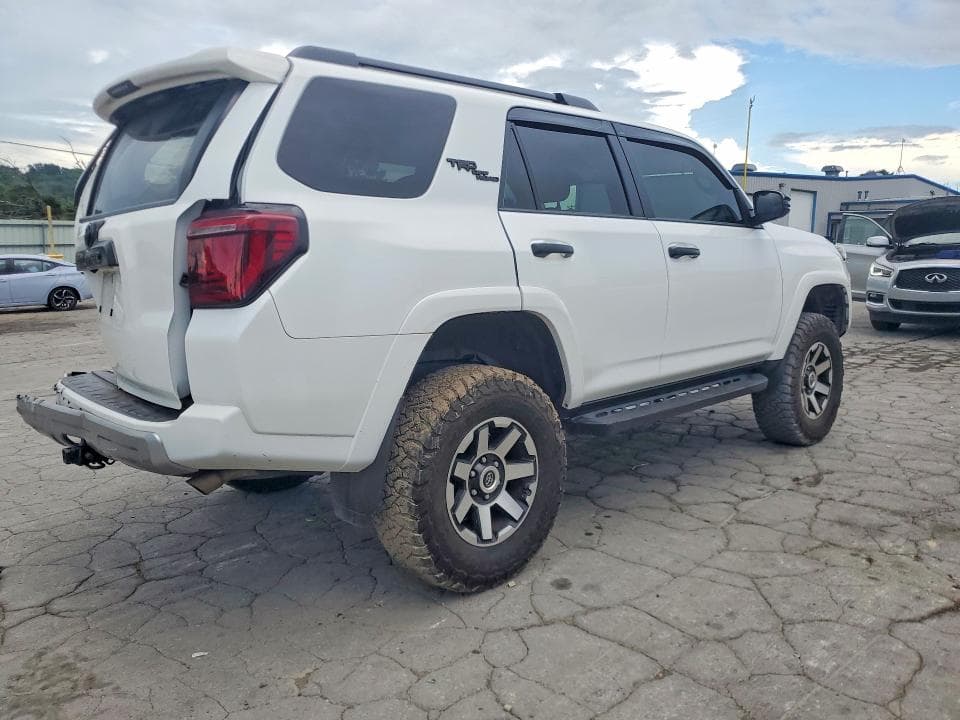 2024 TOYOTA 4RUNNER TRD OFF-ROAD PREMIUM 3