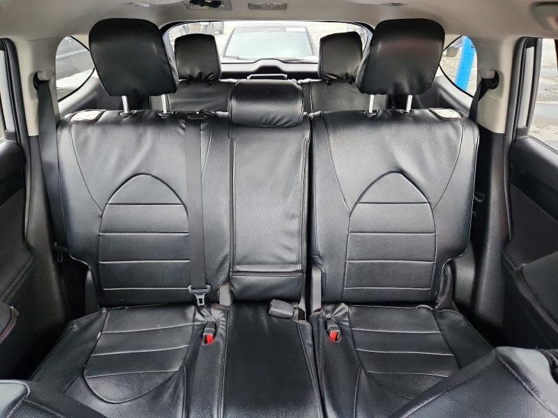 2021 TOYOTA HIGHLANDER L L 10