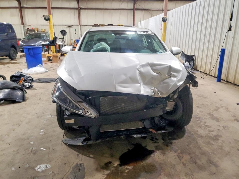 2020 HYUNDAI ELANTRA SEL 5