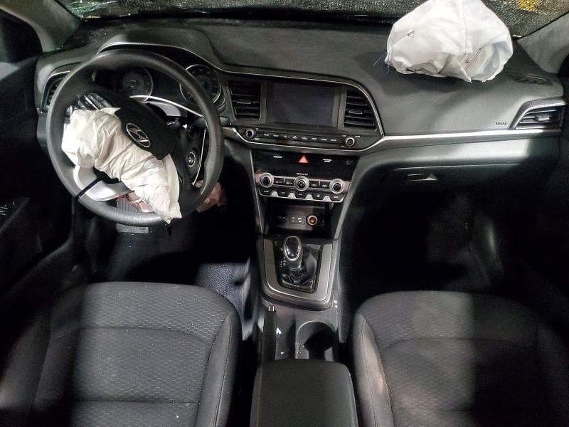 2020 HYUNDAI ELANTRA SEL 8