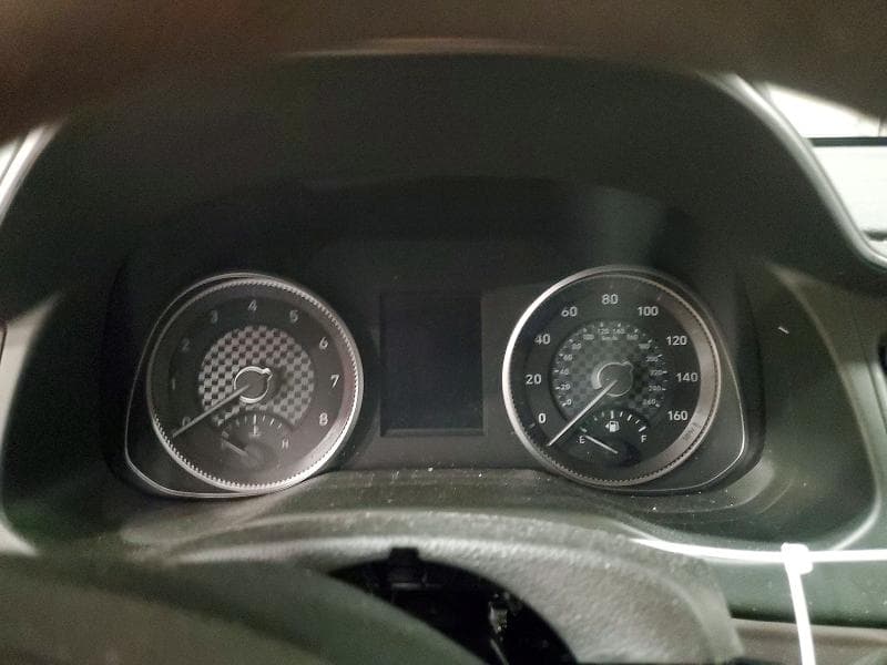 2020 HYUNDAI ELANTRA SEL 9