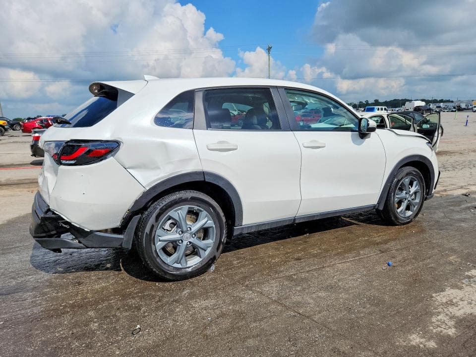 2026 HONDA HR-V LX 3