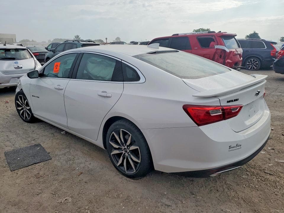 2023 CHEVROLET MALIBU RS 2