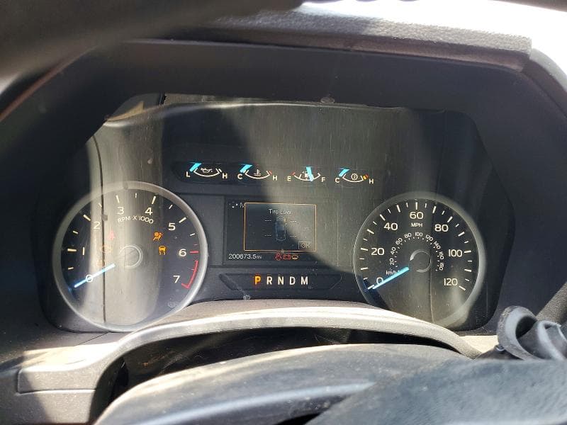 2018 FORD F150 SUPERCREW 9