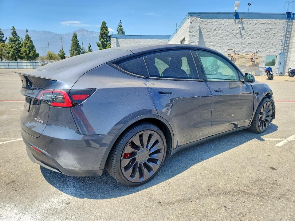 2021 TESLA MODEL Y 3
