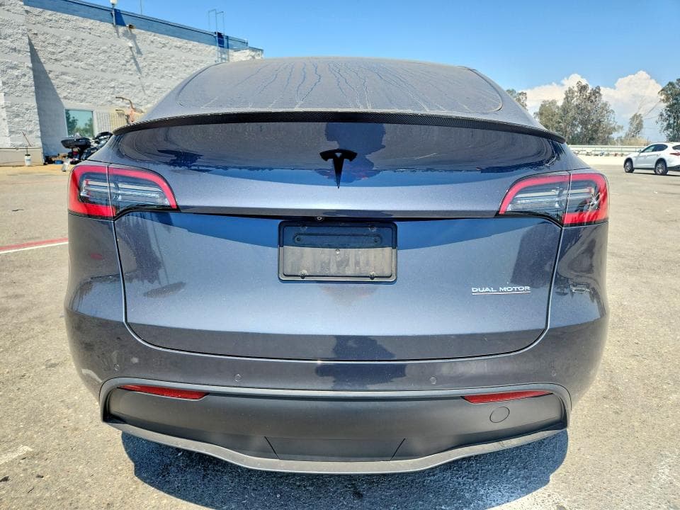 2021 TESLA MODEL Y 6