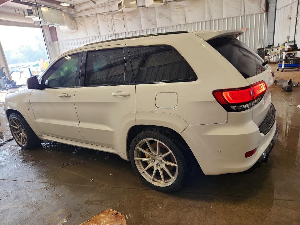 2020 JEEP GRAND CHEROKEE TRACKHAWK 2