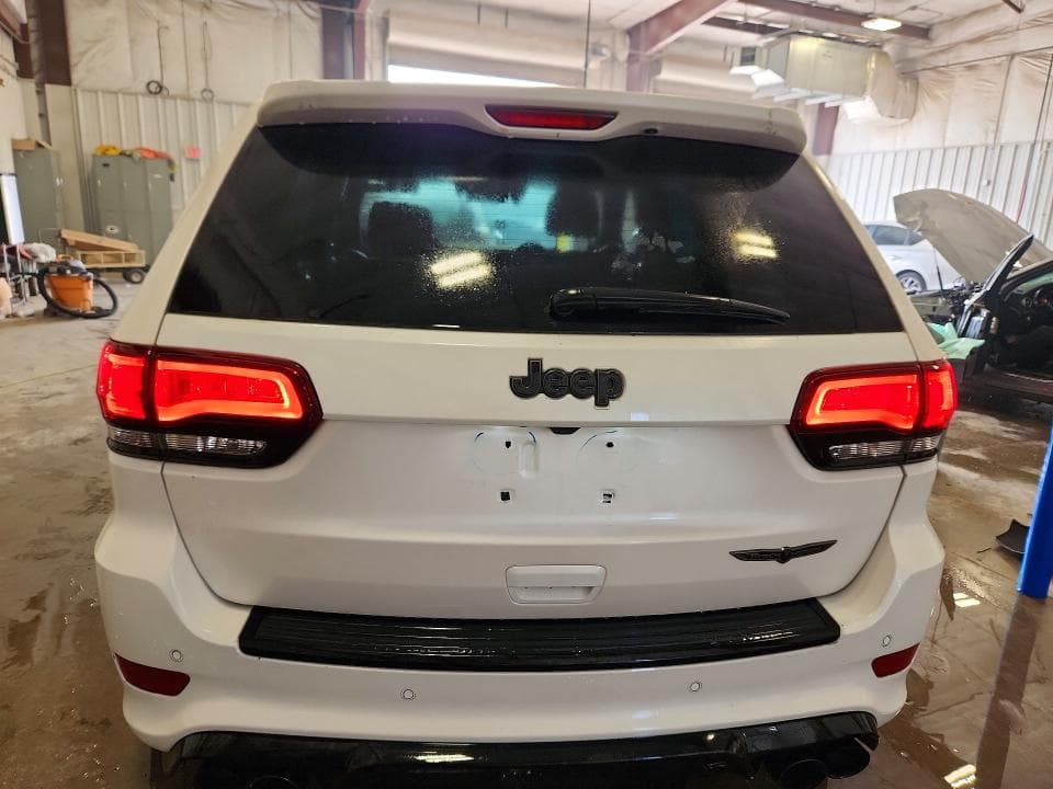2020 JEEP GRAND CHEROKEE TRACKHAWK 6