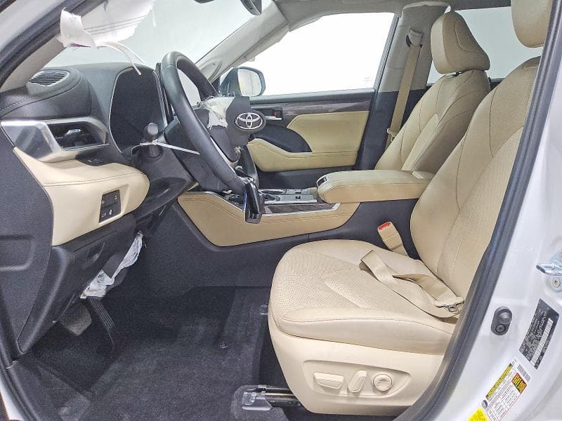 2025 TOYOTA HIGHLANDER HYBRID LIMITED 7