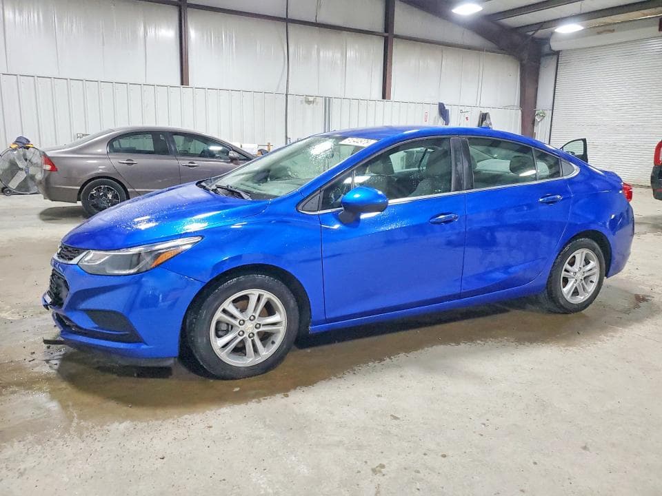 2018 CHEVROLET CRUZE LT - 1