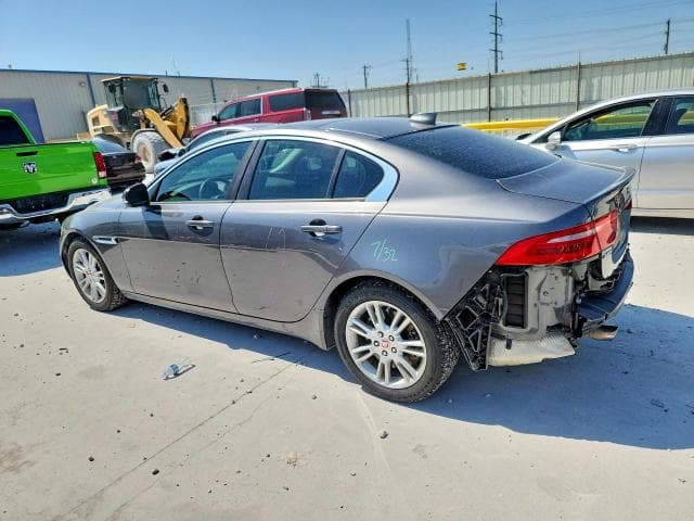 2017 JAGUAR XE PREMIUM 2