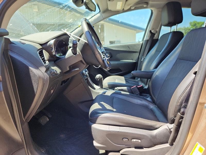 2018 CHEVROLET TRAX 1LT 7