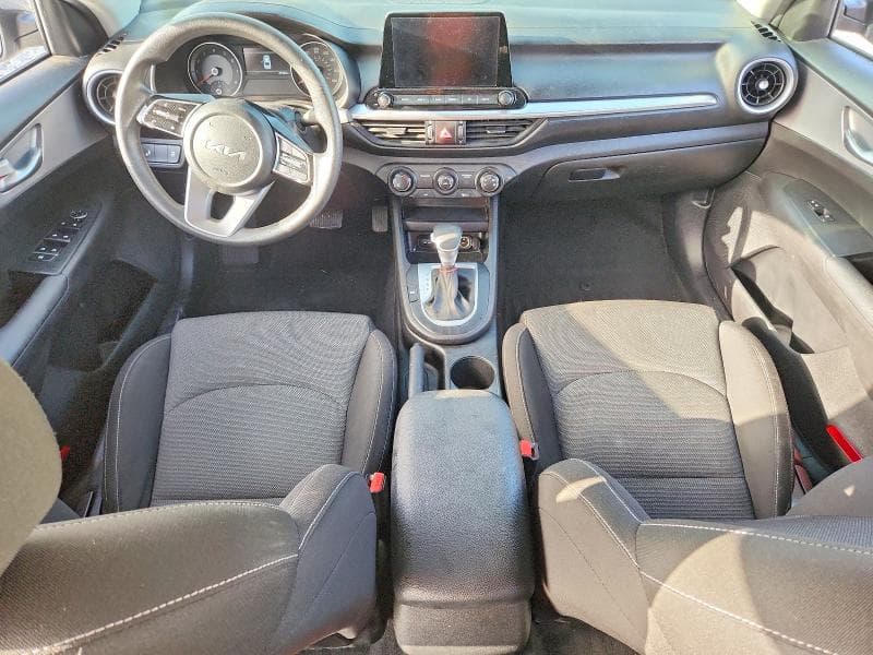 2023 KIA FORTE LXS 8