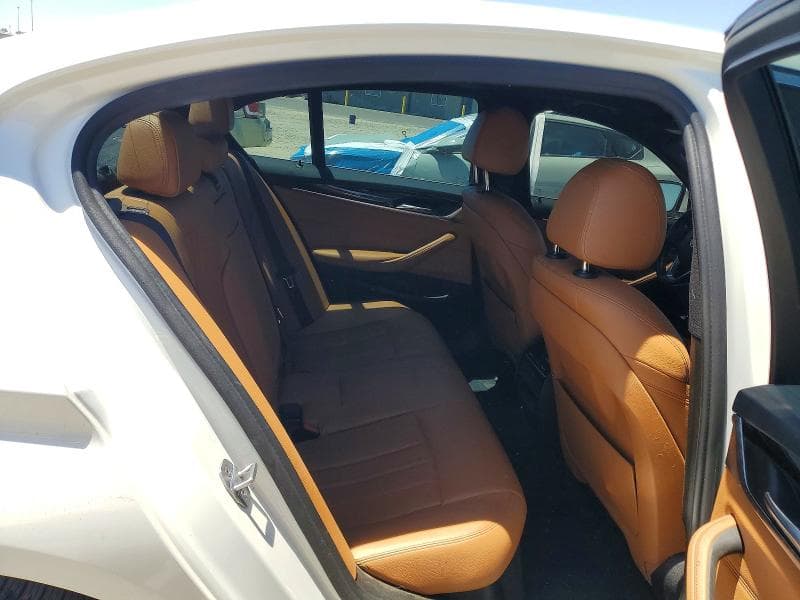 2019 BMW 540 I 10