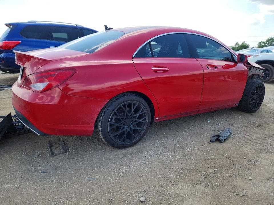 2017 MERCEDES-BENZ CLA 250 4MATIC 3