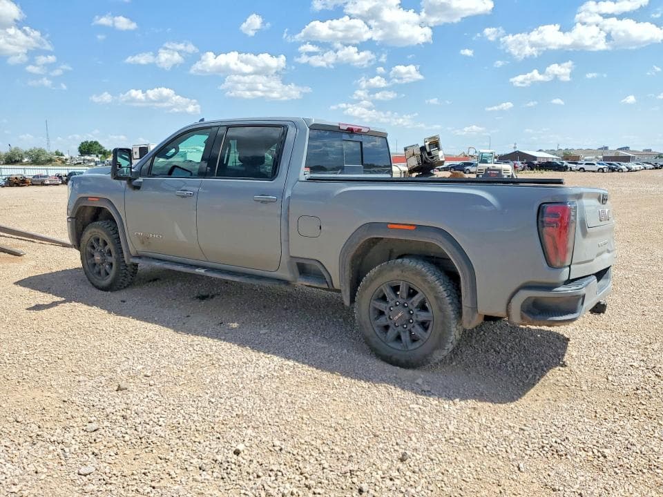2025 GMC SIERRA K2500 AT4 2