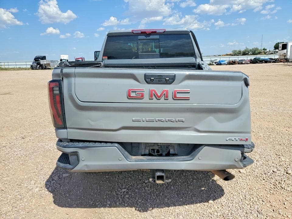 2025 GMC SIERRA K2500 AT4 6